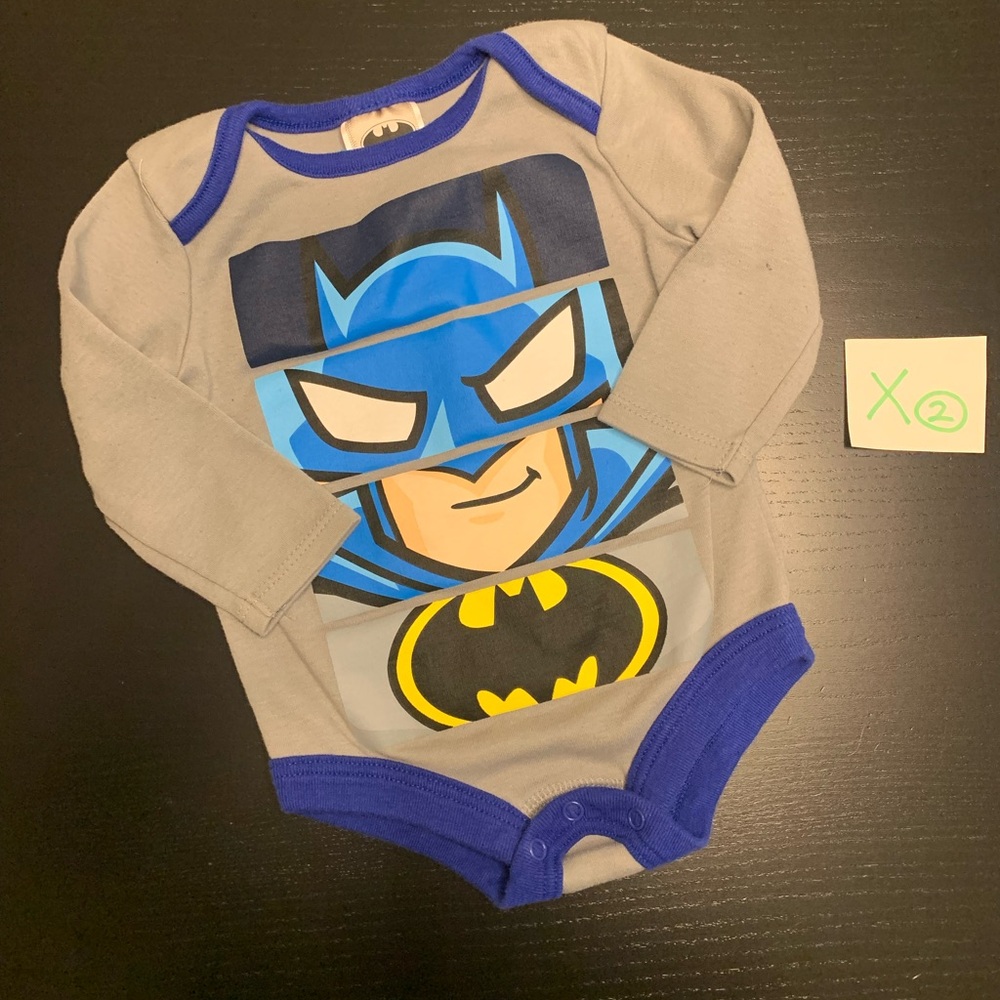 ⭐️2/$5.00⭐️ Batman 3-6m Long Sleeve Onesie